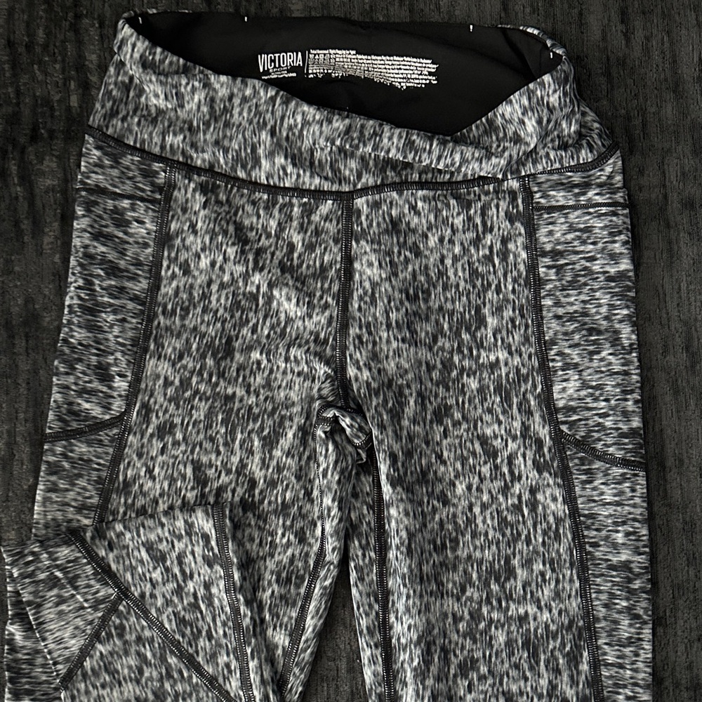 Victoria's Secret Black and White Patterned Leggings